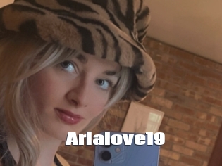 Arialove19