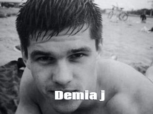 Demia_j