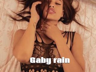 Gaby_rain