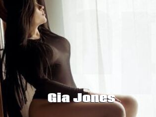 Gia_Jones