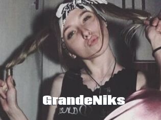 GrandeNiks