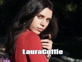 Laura_Cuttie