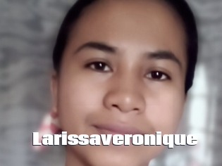 Larissaveronique