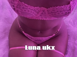 Luna_ukx