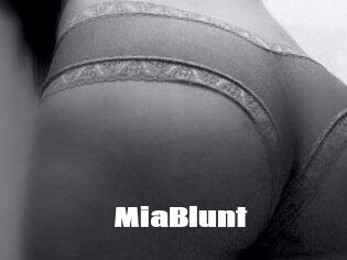 MiaBlunt