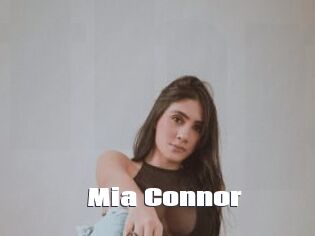 Mia_Connor