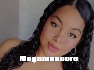 Megaanmoore