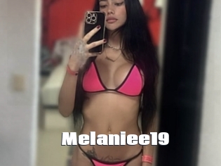 Melaniee19