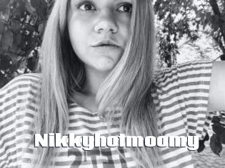 Nikkyhotmoomy