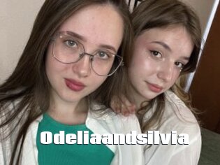 Odeliaandsilvia