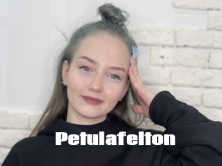 Petulafelton