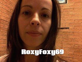 RoxyFoxy_69