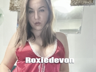 Roxiedevon