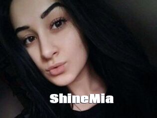 ShineMia