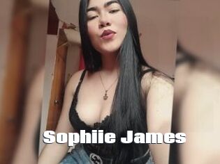 Sophiie_James