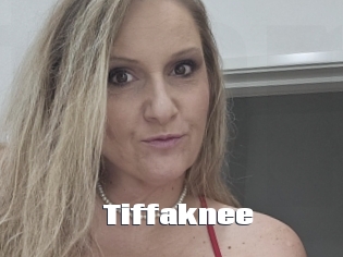 Tiffaknee